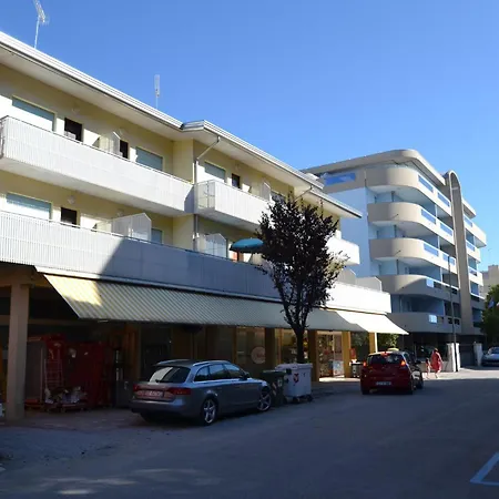 Apartman Flat A Few Steps From The